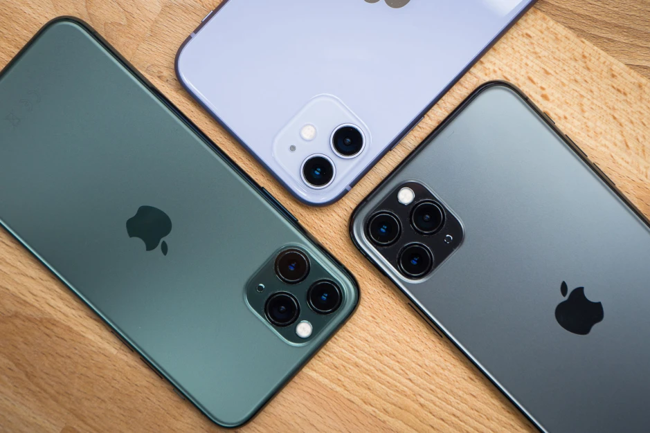 The History and Evolution of the iPhone