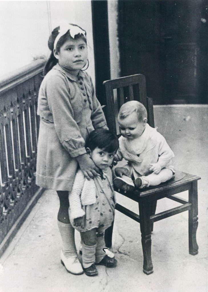 Lina Medina, the youngest mother in history, with her 2 year old son and her baby doll Source Rare Historical Photos