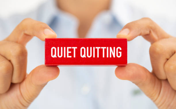 Do Startups Have a Quiet Quitting Habit? 