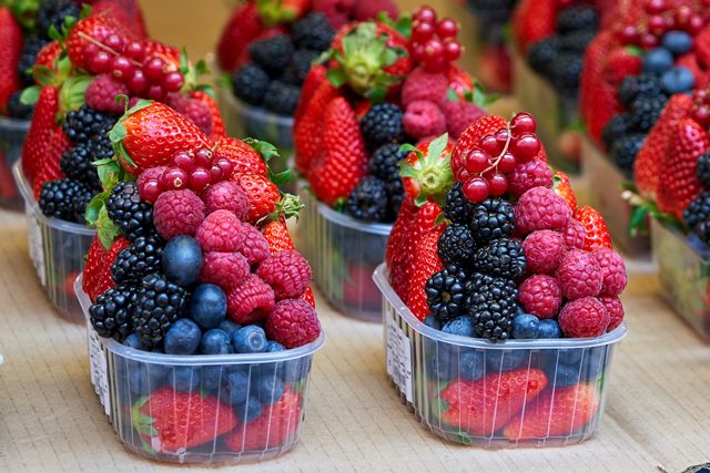 Berries are great to burn fat