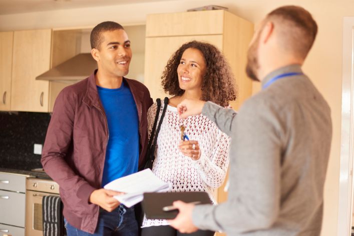 10 Questions to Ask Your Landlord Before Signing a Lease
